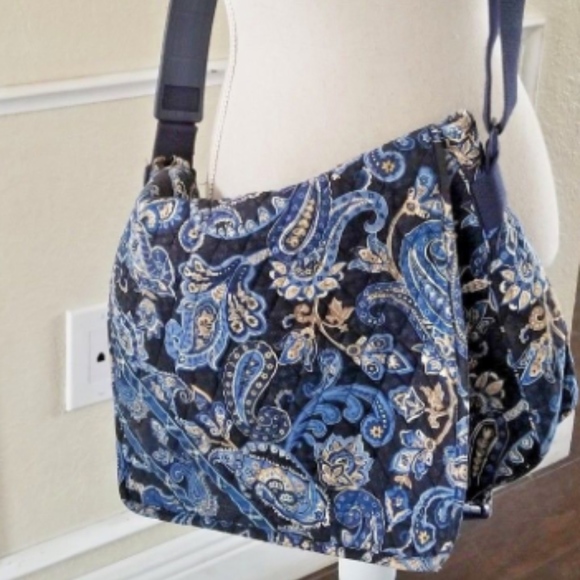 Vera Bradley Handbags - 👛Vera Bradley Messenger Cross Body Tote Bag Blue